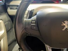 Peugeot 2008 Allure 1.6 16v 2017/2017 SIM VEÍCULOS PORTO ALEGRE / Carros no Vale