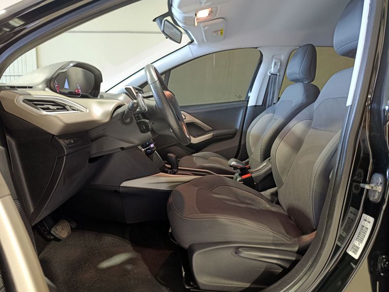 Peugeot 2008 Allure 1.6 16v 2017/2017 SIM VEÍCULOS PORTO ALEGRE / Carros no Vale