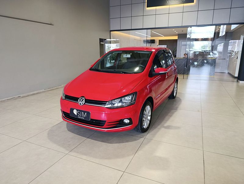 Volkswagen Fox Comfortline 1.6 2015/2015 SIM VEÍCULOS PORTO ALEGRE / Carros no Vale