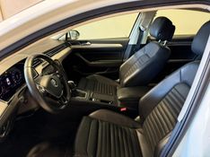 Volkswagen Passat Highline 2.0 Tsi 2018/2018 SIM VEÍCULOS PORTO ALEGRE / Carros no Vale