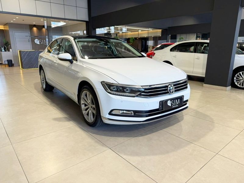 Volkswagen Passat Highline 2.0 Tsi 2018/2018 SIM VEÍCULOS PORTO ALEGRE / Carros no Vale
