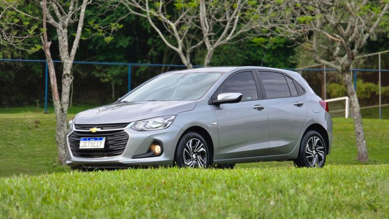 CHEVROLET ONIX HATCH LT 1.0 12V TB 2024/2024 AUTO NÍVEL VEÍCULOS SANTA CRUZ DO SUL / Carros no Vale