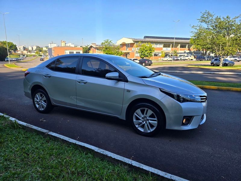 Toyota Corolla GLi 1.8 16V 2014/2015 AUTO NÍVEL VEÍCULOS SANTA CRUZ DO SUL / Carros no Vale Toyota Corolla GLi 1.8 16V 2014/2015 AUTO NÍVEL VEÍCULOS SANTA CRUZ DO SUL / Carros no Vale