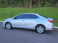 Toyota Corolla GLi 1.8 16V 2014/2015 AUTO NÍVEL VEÍCULOS SANTA CRUZ DO SUL / Carros no Vale