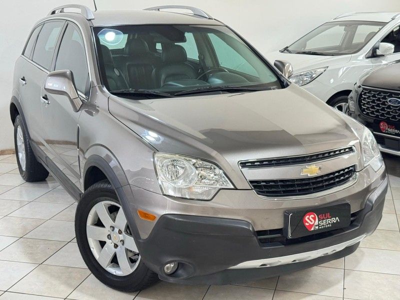 CHEVROLET CAPTIVA 2.4 FWD SPORT 16V 2012/2013 SUL SERRA MOTORS CAXIAS DO SUL / Carros no Vale