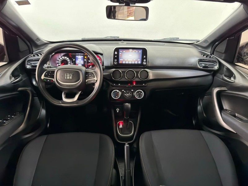 FIAT ARGO 1.3 V8 TREKKING 2023/2023 SUL SERRA MOTORS CAXIAS DO SUL / Carros no Vale