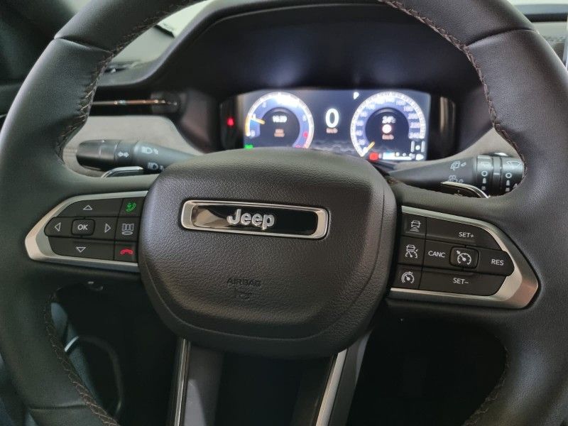 JEEP COMMANDER 1.3 LIMITED T270 16V 4X2 TURBO 2023/2024 SUL SERRA MOTORS CAXIAS DO SUL / Carros no Vale JEEP COMMANDER 1.3 LIMITED T270 16V 4X2 TURBO 2023/2024 SUL SERRA MOTORS CAXIAS DO SUL / Carros no Vale