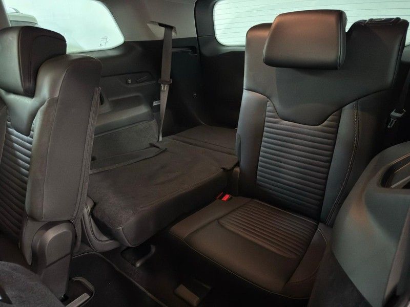 JEEP COMMANDER 1.3 LIMITED T270 16V 4X2 TURBO 2023/2024 SUL SERRA MOTORS CAXIAS DO SUL / Carros no Vale JEEP COMMANDER 1.3 LIMITED T270 16V 4X2 TURBO 2023/2024 SUL SERRA MOTORS CAXIAS DO SUL / Carros no Vale