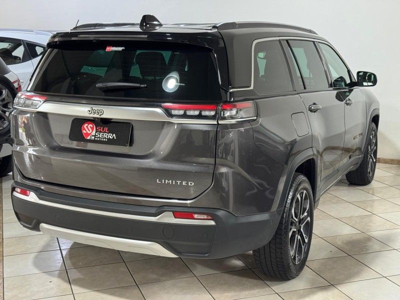 JEEP COMMANDER 1.3 LIMITED T270 16V 4X2 TURBO 2023/2024 SUL SERRA MOTORS CAXIAS DO SUL / Carros no Vale JEEP COMMANDER 1.3 LIMITED T270 16V 4X2 TURBO 2023/2024 SUL SERRA MOTORS CAXIAS DO SUL / Carros no Vale
