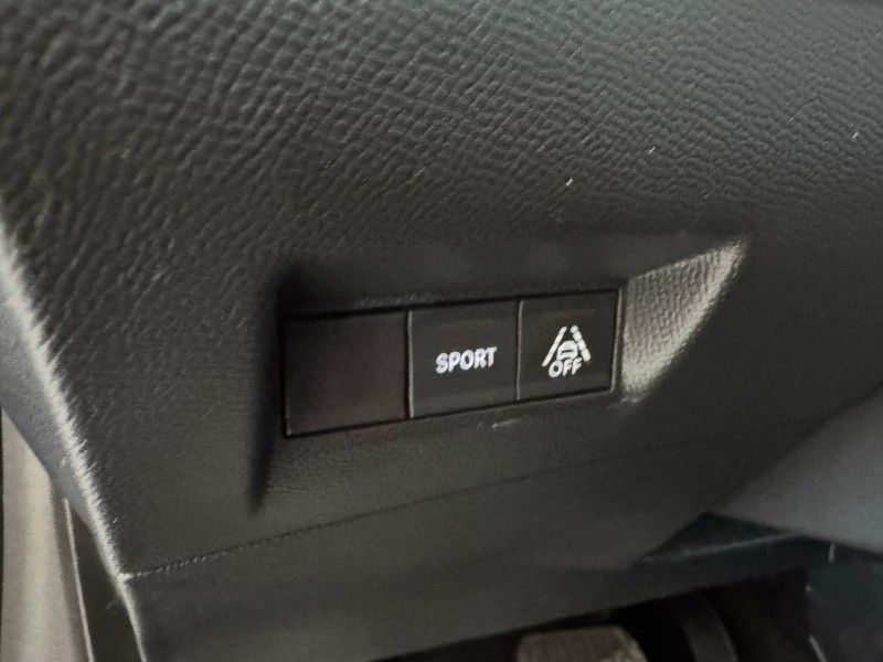 PEUGEOT 208 1.0 GRIFFE 12V TURBO 2023/2024 SUL SERRA MOTORS CAXIAS DO SUL / Carros no Vale