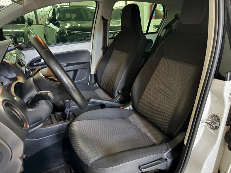 VOLKSWAGEN UP 1.0 TSI MOVE UP 12V 2018/2018 SUL SERRA MOTORS CAXIAS DO SUL / Carros no Vale
