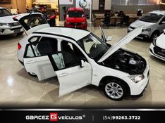 BMW X1 2.0 18I 4X2 16V 2010/2011 GARCEZ VEÍCULOS BENTO GONÇALVES / Carros no Vale