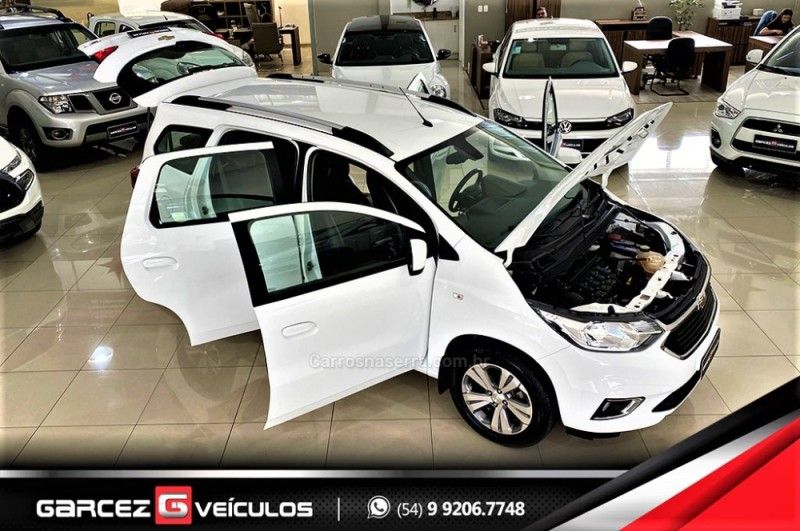 CHEVROLET SPIN 1.8 PREMIER 8V 2019/2020 GARCEZ VEÍCULOS BENTO GONÇALVES / Carros no Vale