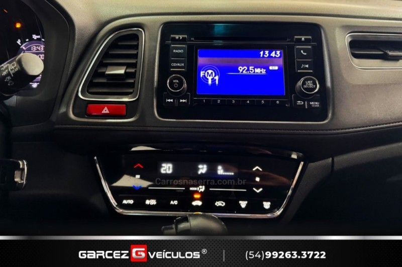 HONDA HR-V 1.8 16V EX 2017/2018 GARCEZ VEÍCULOS BENTO GONÇALVES / Carros no Vale