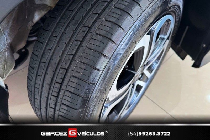 HONDA HR-V 1.8 16V EX 2017/2018 GARCEZ VEÍCULOS BENTO GONÇALVES / Carros no Vale