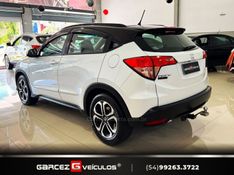HONDA HR-V 1.8 16V EX 2017/2018 GARCEZ VEÍCULOS BENTO GONÇALVES / Carros no Vale