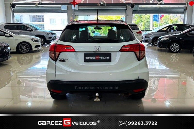 HONDA HR-V 1.8 16V EX 2017/2018 GARCEZ VEÍCULOS BENTO GONÇALVES / Carros no Vale