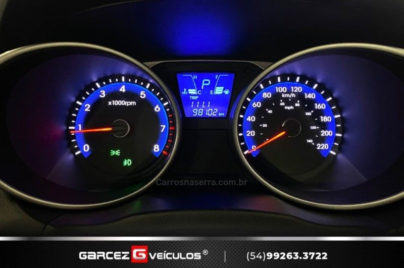 HYUNDAI IX35 2.0 16V 2014/2015 GARCEZ VEÍCULOS BENTO GONÇALVES / Carros no Vale