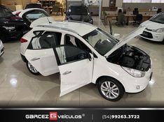 HYUNDAI IX35 2.0 16V 2014/2015 GARCEZ VEÍCULOS BENTO GONÇALVES / Carros no Vale