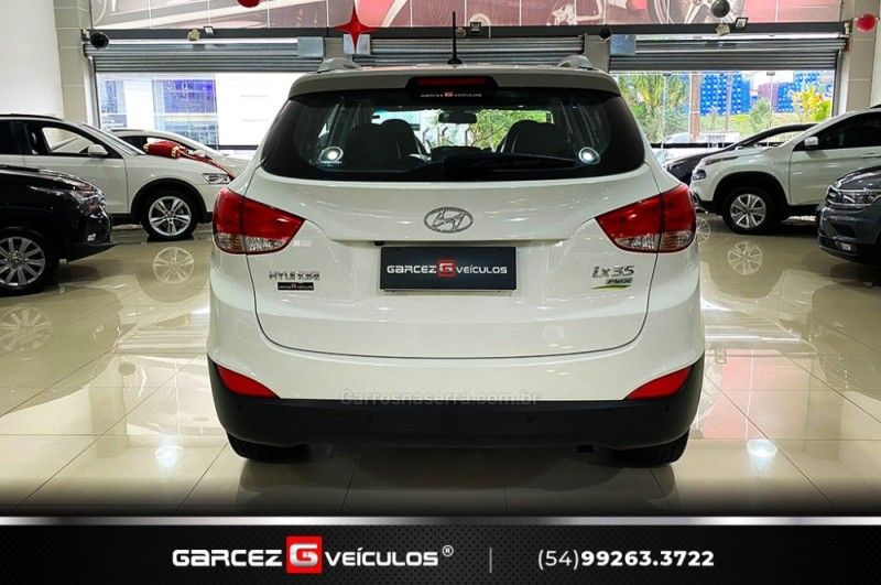 HYUNDAI IX35 2.0 16V 2014/2015 GARCEZ VEÍCULOS BENTO GONÇALVES / Carros no Vale