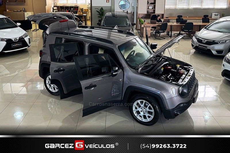 JEEP RENEGADE 1.8 16V SPORT 2019/2020 GARCEZ VEÍCULOS BENTO GONÇALVES / Carros no Vale