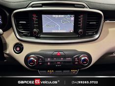 KIA SORENTO 3.3 EX V6 24V 7 LUGARES 2015/2016 GARCEZ VEÍCULOS BENTO GONÇALVES / Carros no Vale