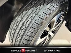 KIA SORENTO 3.3 EX V6 24V 7 LUGARES 2015/2016 GARCEZ VEÍCULOS BENTO GONÇALVES / Carros no Vale