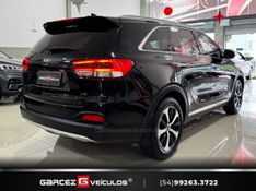 KIA SORENTO 3.3 EX V6 24V 7 LUGARES 2015/2016 GARCEZ VEÍCULOS BENTO GONÇALVES / Carros no Vale
