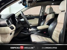 KIA SORENTO 3.3 EX V6 24V 7 LUGARES 2015/2016 GARCEZ VEÍCULOS BENTO GONÇALVES / Carros no Vale