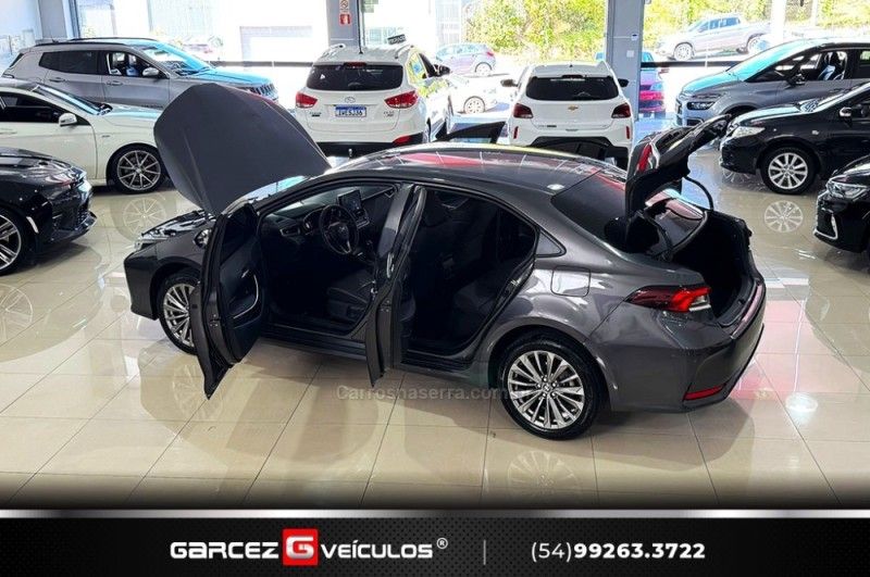 TOYOTA COROLLA 2.0 XEI 16V 2024/2024 GARCEZ VEÍCULOS BENTO GONÇALVES / Carros no Vale
