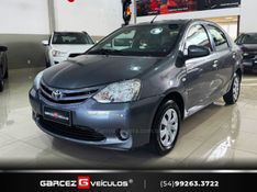 TOYOTA ETIOS 1.5 XS SEDAN 16V 2016/2016 GARCEZ VEÍCULOS BENTO GONÇALVES / Carros no Vale