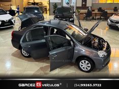 TOYOTA ETIOS 1.5 XS SEDAN 16V 2016/2016 GARCEZ VEÍCULOS BENTO GONÇALVES / Carros no Vale