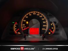 VOLKSWAGEN CROSSFOX 1.6 MI 8V 2005/2006 GARCEZ VEÍCULOS BENTO GONÇALVES / Carros no Vale