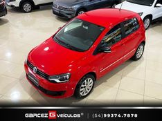 VOLKSWAGEN FOX 1.0 MI TREND 8V 2010/2011 GARCEZ VEÍCULOS BENTO GONÇALVES / Carros no Vale