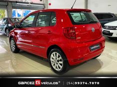 VOLKSWAGEN FOX 1.0 MI TREND 8V 2010/2011 GARCEZ VEÍCULOS BENTO GONÇALVES / Carros no Vale