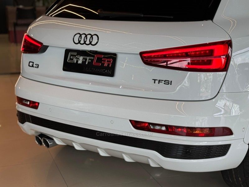 AUDI Q3 1.4 TFSI BLACK EDITION S TRONIC 2018/2019 GRIFFCAR MULTIMARCAS DOIS IRMÃOS / Carros no Vale