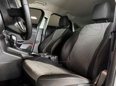 FORD FOCUS 1.6 S 16V 2014/2015 GRIFFCAR MULTIMARCAS DOIS IRMÃOS / Carros no Vale