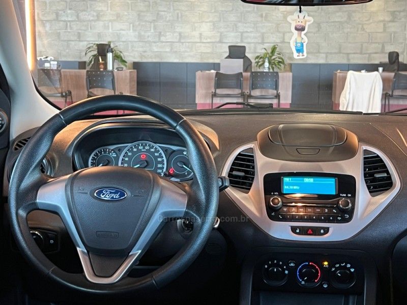 FORD KA 1.0 SE 12V 2020/2020 GRIFFCAR MULTIMARCAS DOIS IRMÃOS / Carros no Vale