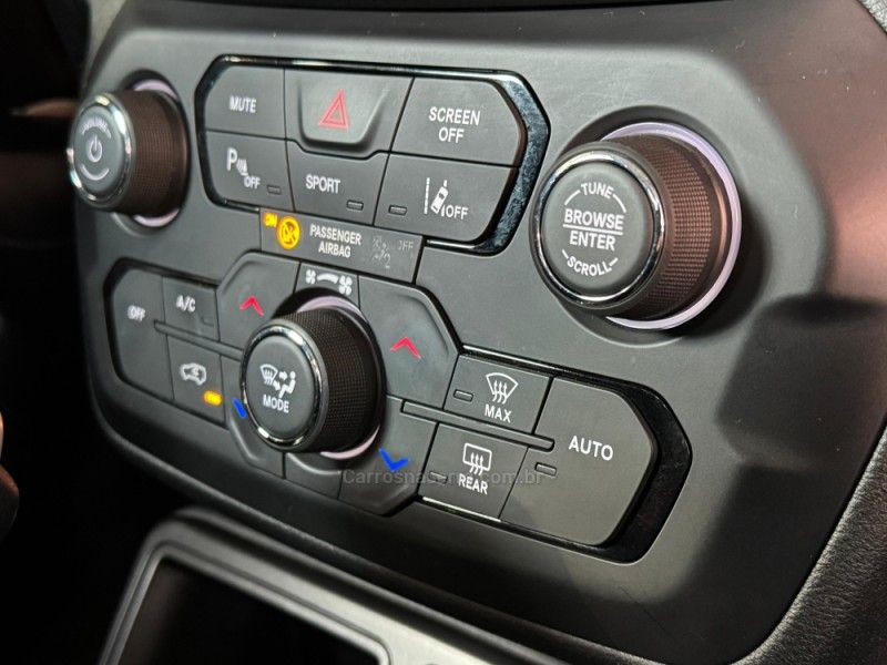 JEEP RENEGADE 1.3 LONGITUDE T270 TURBO 2023/2024 GRIFFCAR MULTIMARCAS DOIS IRMÃOS / Carros no Vale