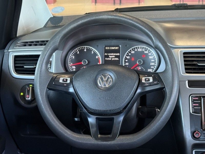 VOLKSWAGEN FOX 1.6 CONNECT 8V 2019/2019 GRIFFCAR MULTIMARCAS DOIS IRMÃOS / Carros no Vale