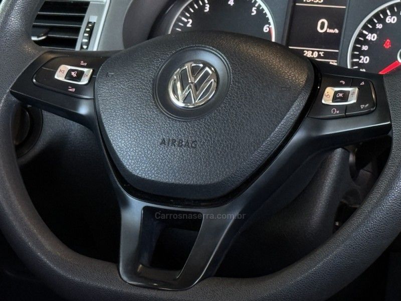 VOLKSWAGEN FOX 1.6 CONNECT 8V 2019/2019 GRIFFCAR MULTIMARCAS DOIS IRMÃOS / Carros no Vale