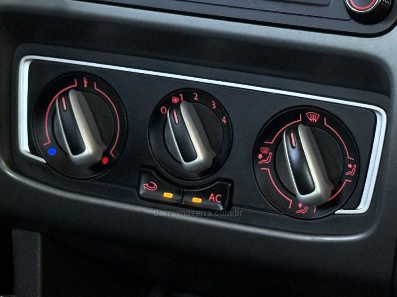 VOLKSWAGEN FOX 1.6 CONNECT 8V 2019/2019 GRIFFCAR MULTIMARCAS DOIS IRMÃOS / Carros no Vale