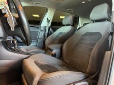 VOLKSWAGEN GOLF 1.4 TSI HIGHLINE 16V 2014/2014 GRIFFCAR MULTIMARCAS DOIS IRMÃOS / Carros no Vale