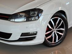VOLKSWAGEN GOLF 1.4 TSI HIGHLINE 16V 2014/2014 GRIFFCAR MULTIMARCAS DOIS IRMÃOS / Carros no Vale