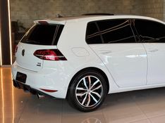VOLKSWAGEN GOLF 1.4 TSI HIGHLINE 16V 2014/2014 GRIFFCAR MULTIMARCAS DOIS IRMÃOS / Carros no Vale