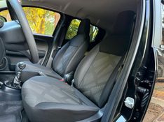 FIAT MOBI 1.0 8V EVO LIKE 2023/2024 KASPER VEÍCULOS DOIS IRMÃOS / Carros no Vale