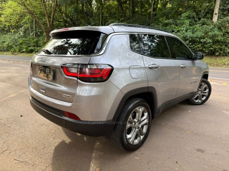 JEEP COMPASS 2.0 LONGITUDE TD350 TURBO 4X4 2022/2023 KASPER VEÍCULOS DOIS IRMÃOS / Carros no Vale