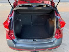 NISSAN KICKS 1.6 16V SV XTRONIC 2017/2018 KASPER VEÍCULOS DOIS IRMÃOS / Carros no Vale
