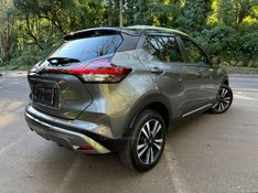 NISSAN KICKS 1.6 EXCLUSIVE 16V 2023/2024 KASPER VEÍCULOS DOIS IRMÃOS / Carros no Vale