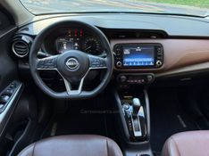 NISSAN KICKS 1.6 EXCLUSIVE 16V 2023/2024 KASPER VEÍCULOS DOIS IRMÃOS / Carros no Vale